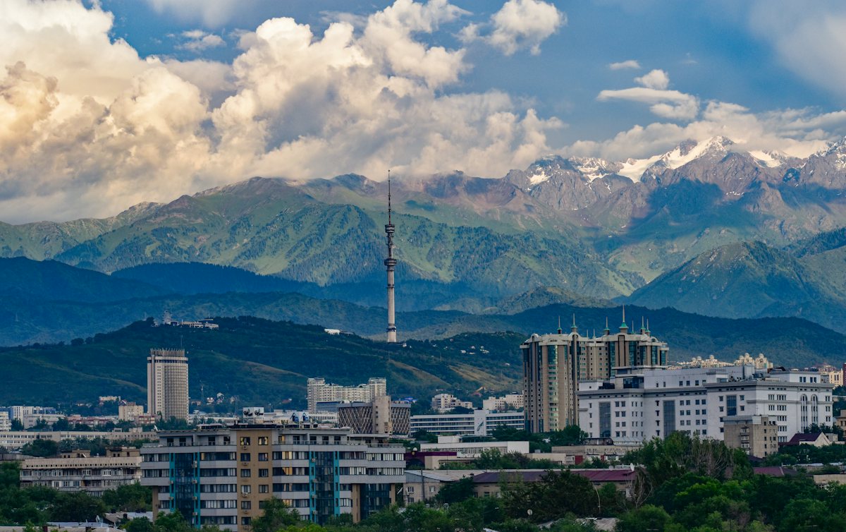 Almaty city with the Tian Shan mountains behind